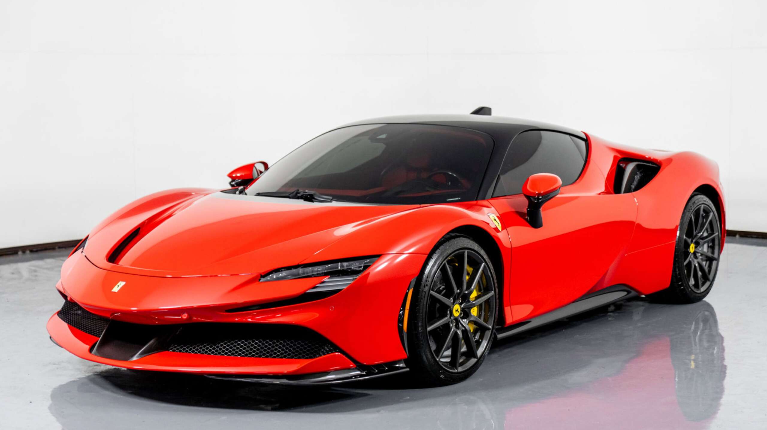 Buy 2023 Ferrari SF90 Stradale4