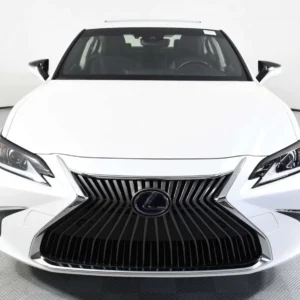 Lexus 2020