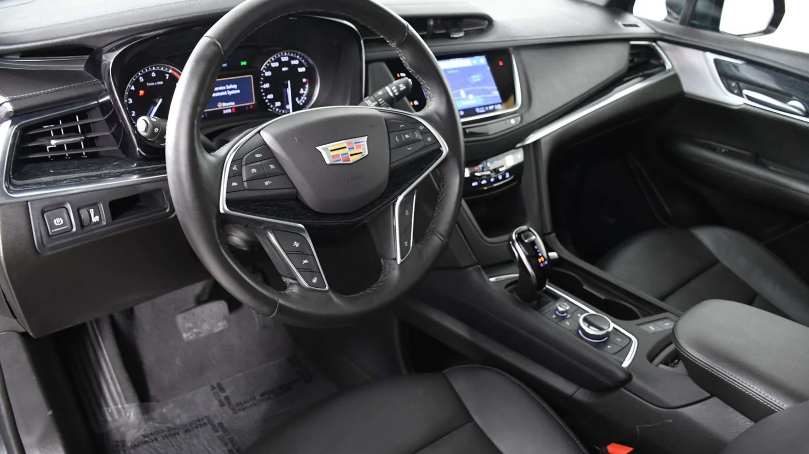 Cadillac 2023 - Image 3