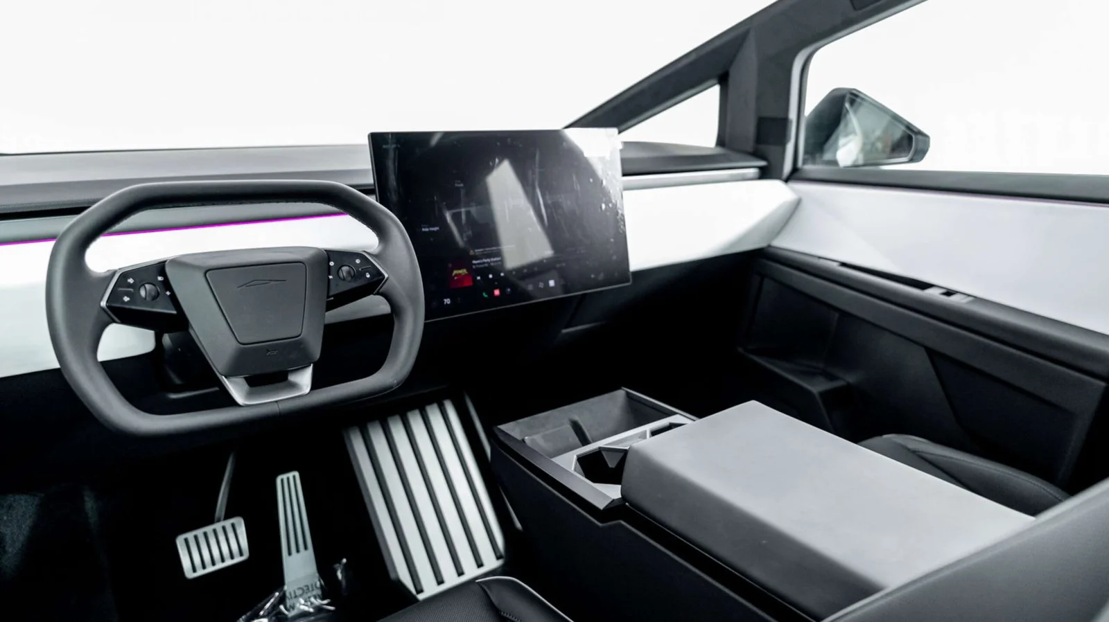 Tesla 2024 - Image 4